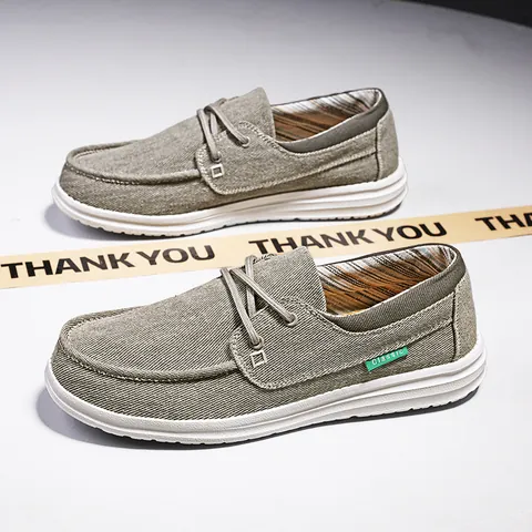 Men Casual Canvas Loafers Slip On Walking Shoes Breathable Moccasins Flat Fashion Cloth Sneakers Lightweight Classic Loafer For Men