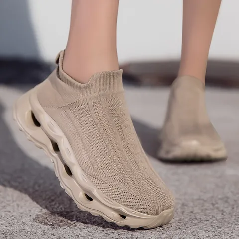 Women's Fashion