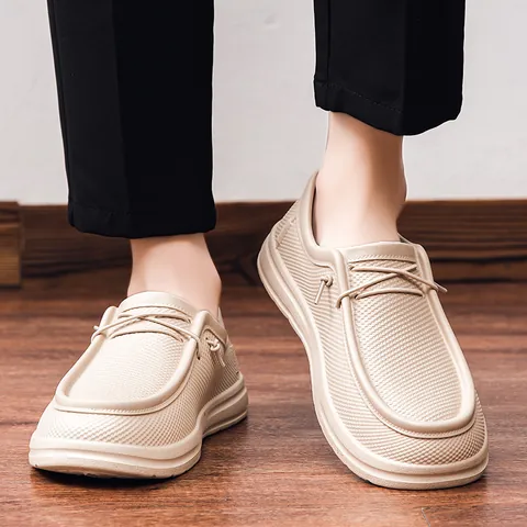 Men's Casual EVA Loafers Lightweight Non-Slip Oil-Resistant Chef Shoes Breathable Slip-On Driving Shoes For Work Outdoor