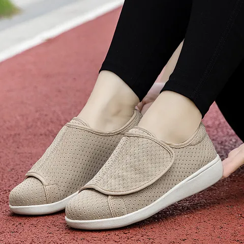 Breathable Mesh Walking Shoes With Adjustable Wide Velcro Strap Lightweight Non-Slip Recovery Shoes For Elderly Adults Daily Casual