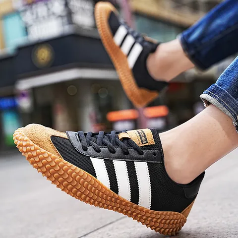 Retro Mesh Breathable Casual Sneakers For Men Women Color Block Splicing Non Slip Thick Bottom Gum Sole Walking Sports Shoes