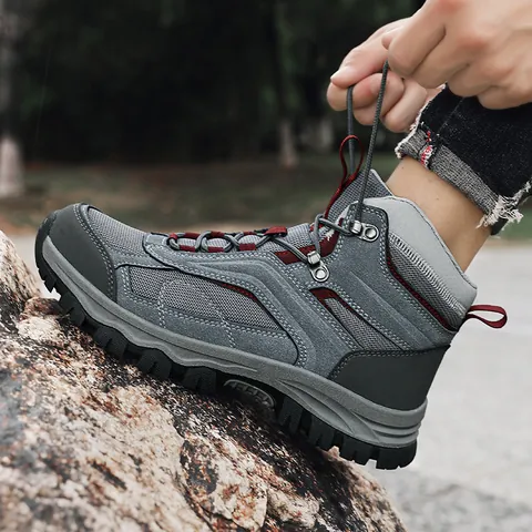 Men's Outdoor High Top Snow Boots Winter Warm Fleece Lined Hiking Shoes Non-Slip Tactical Combat Boots Camping Footwear
