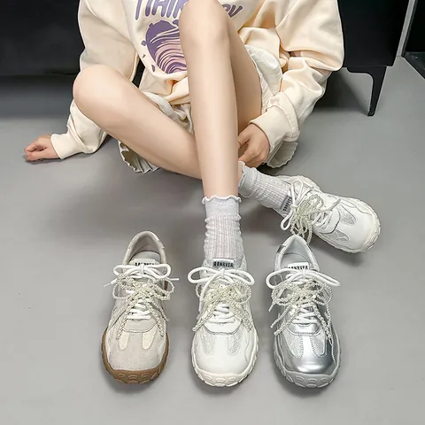 Baskets en Cuir Véritable Style Ballet pour Femmes Ornées de Perles Artificielles Rétro Décontractées GAT Chaussures à Semelles Épaisses