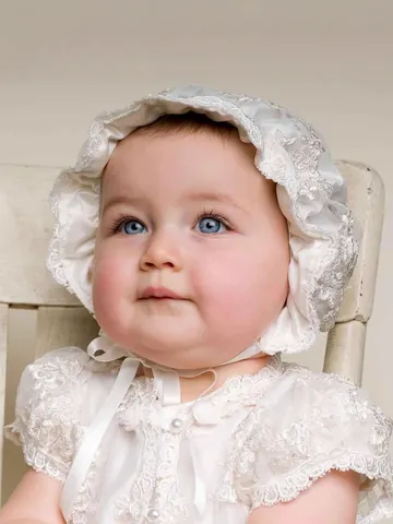 Infant Baby Girls Luxury Lace Christening Gown With Bonnet Vintage Floral Embroidery Long Baptism Dress For Wedding Ceremony