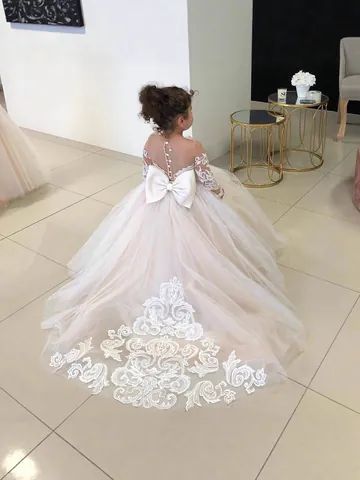 Elegant Girls Lace Tulle Flower Girl Dress Long Sleeve Princess Party Gown With Large Bow And Trailing For Wedding Birthday
