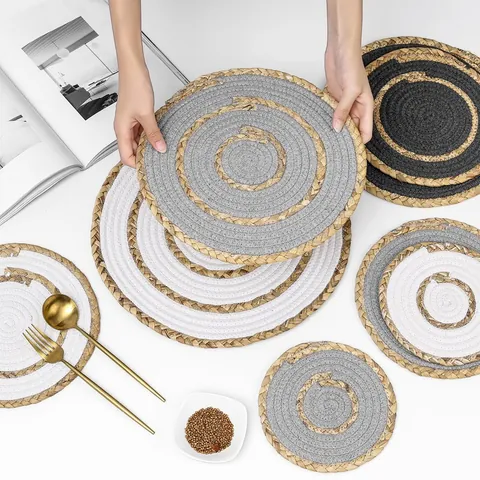 Hand-Woven Water Hyacinth Cotton Thread Placemats Round Oval Heat Resistant Non-Slip Dining Table Mats For Home Decor