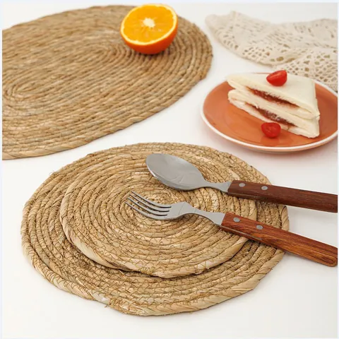 Mantel Individual Redondo de Paja de Espadaña Natural Tejido a Mano Antideslizante Resistente al Calor para Mesa de Cocina