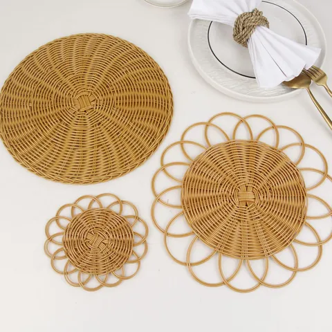 Woven Round Placemats Faux Rattan Heat Resistant Table Mats Sunflower Pattern Non-Slip Coasters For Dining Table Kitchen Decor Home Accessories