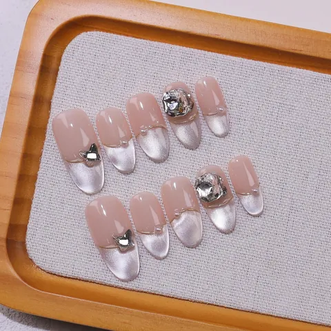 Handgemaakte Franse Kattenoog Press On Nagels Nude Roze Zilver Gradiënt Strass Vlinder Luxe Kunstnagels Voor Dames