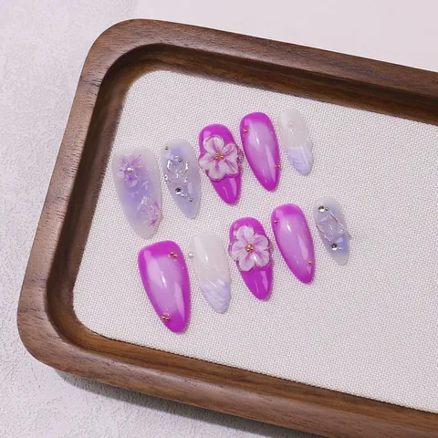 Handmade Press On Nails Almond Shape Purple Gradient With 3D Flowers Rhinestones Artificial Pearls Cat Eye French Style Fake Nails For Women