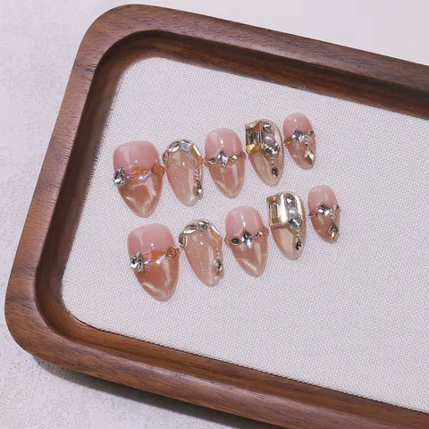 Uñas Postizas de Lujo Hechas a Mano Efecto Ojo de Gato Con Decoración de Diamantes y Perlas Rosa Nude Brillante para Mujer Fiesta