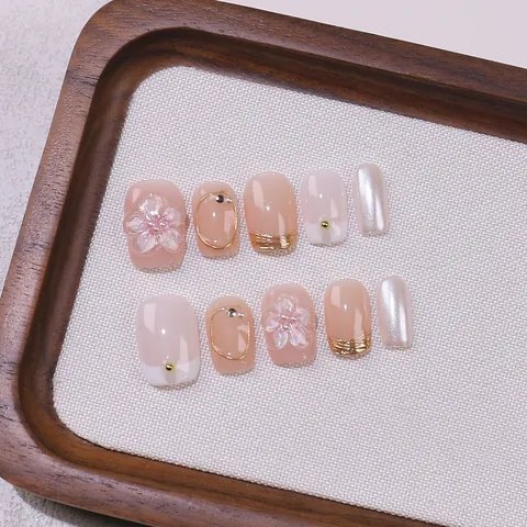 Handmade Press On Nails With 3D Embossed Flowers Nude Pink Blush Gradient Elegant Reusable Short Square Round Fake Nails Set