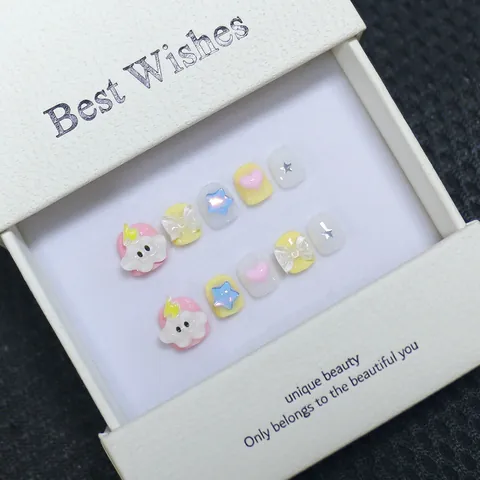 Unghie Finte per Bambini Fatte a Mano Cute Cartoon 3D Cloud Heart Star Pattern Macaron Color Unghie Finte per Ragazze Regalo