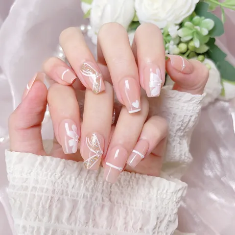 Handmade Press On Nails Nude Pink Gel Nails White Floral Bow Heart Design With Artificial Pearl 10 Pieces Set For Women Nail Art