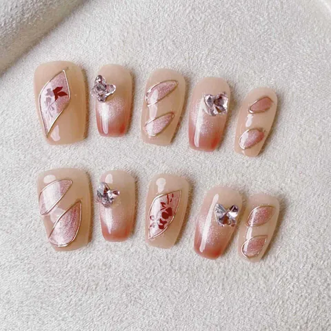 Luxus Handgefertigte Katzenaugen Nägel Zum Aufdrücken Nude Rosa Schmetterling Strass Kurzes Trapez Falsche Nägel Damen Maniküre