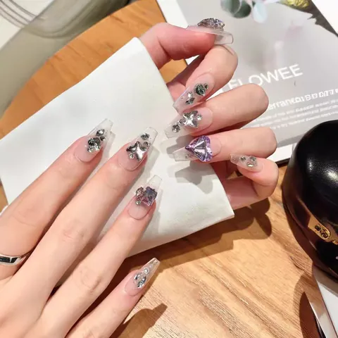 Handmade Long Coffin Press On Nails Sparkling Purple Heart Rhinestone Exquisite Luxury Silver Butterfly Nail Art Patches For Women