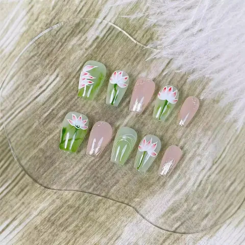 Unghie Finte Fatte a Mano Stile Cinese Loto Dipinto a Mano Elegante Sfumato Verde Rosa Gradiente Unghie Finte per Donna