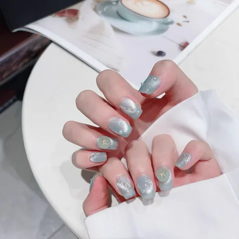 Handmade Cat Eye Gel Press-on Nails Chinese Style Pearls Bowknot Design Reusable Short Square Artificial Fake Nails Women