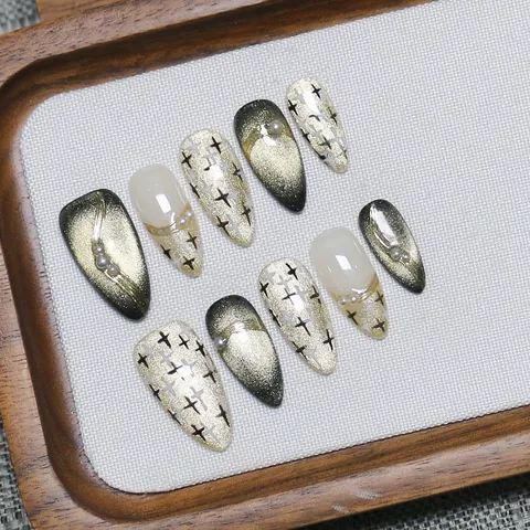 Handmade Gold Cat Eye Press On Nails Almond Shape Gothic Star Pattern With Pearls Glitter Reusable Artificial Nails