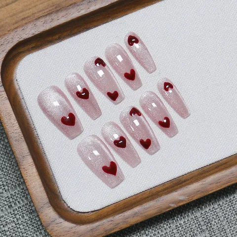 Handgefertigte Katzenaugen-Nägel Zum Aufdrücken Rosa Glitzer Herz Design Sargform Künstliche Nägel Set Für Damen