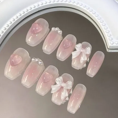 Unghie Finte a Pressione Fatte a Mano Sfumatura Rosa Forma Bara Con Fiocco 3D Perla Artificial Cuore Design Stile Dolce Donna