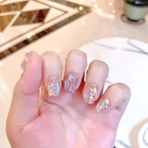 Handmade Aurora Glitter Press On Nails Shimmering Rhinestone Candy Style Short Square Round Fake Nails Women Party Manicure