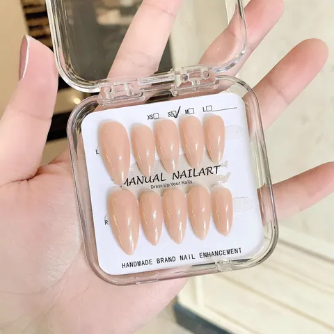 Handmade Nude Pink Glossy Almond Press On Nails For Women Elegant Salon Quality Long Manual False Nail Tips Daily Wear