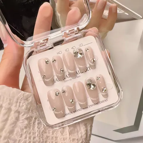 Uñas Postizas Coffin Hechas a Mano Rosa Nude Degradado Ojo de Gato Lujo Strass Brillantes Uñas para Mujeres Diario Fiesta