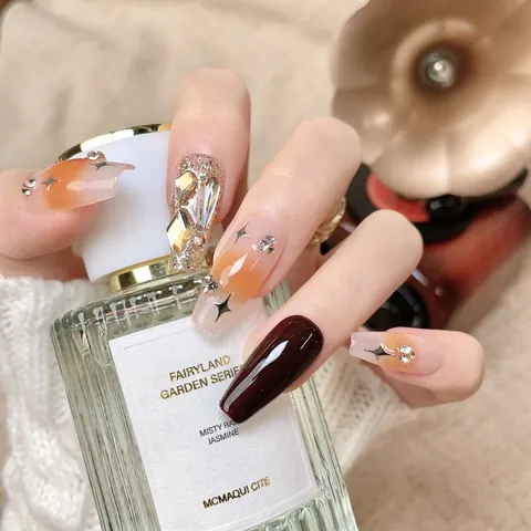 Handmade Caramel Pudding Coffin Press On Nails Gradient Amber Reddish Brown Rhinestone Star Decor False Nails For Women