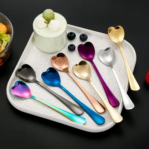 Stainless Steel Heart Shaped Dessert Spoon Happy Family Engraved Coffee Stirring Spoon Mirror Polishing Creative Gift Tableware For Wedding Party