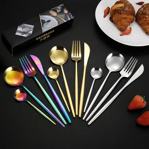 Cubiertos de Lujo de Acero Inoxidable Portugal Vajilla Pulido Espejo Juego de Cuchillo Tenedor Cuchara de Cena Cuchara de Té Con Caja de Regalo Para Hogar Boda Restaurante
