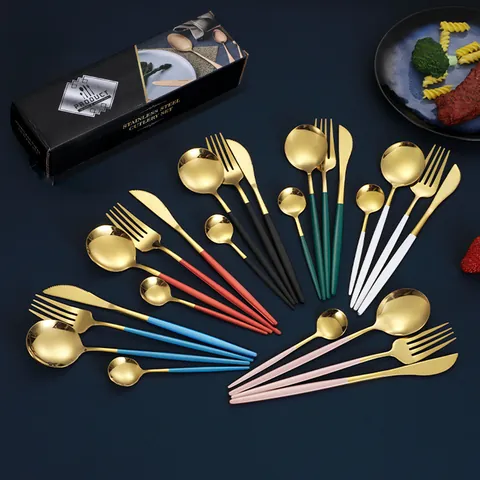 Couverts de Luxe en Acier Inoxydable Portugal Service de Table Poli Miroir Ensemble Couteau Fourchette Cuillère à Dîner Cuillère à Thé Avec Boîte Cadeau Pour Maison Mariage Restaurant