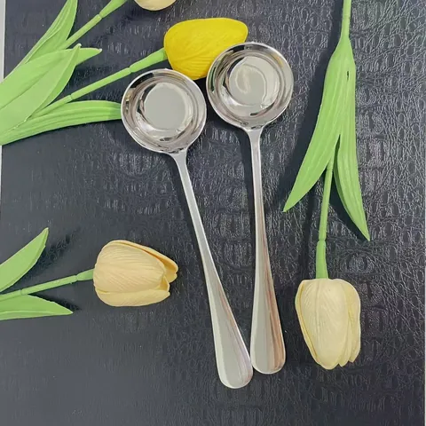 316L Stainless Steel Flat Bottom Round Spoon Mirror Polished One-piece Soup Spoon For Household Hotel Restaurant Tableware Silver Spoon