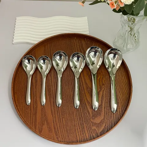 Cuillère à Soupe en Acier Inoxydable 316 Épaissie Poli Miroir Cuillère de Table Ronde Pour Maison Restaurant Argent