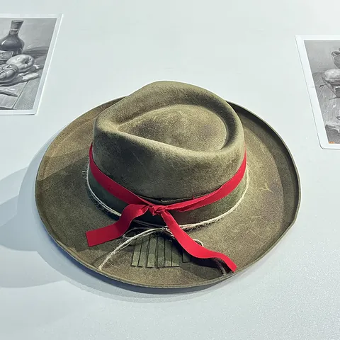 Vintage Wool Felt Fedora Hat Wide Brim Ethnic Cowboy Hat With Red Satin Ribbon Tassel Decoration For Women Men Travel