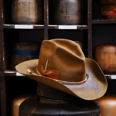 Vintage 100% Wollen Vilt Fedora Hoed Verschroeid Distressed Western Cowboy Hoed Leren Lint Strik Decoratie Mode Hoed