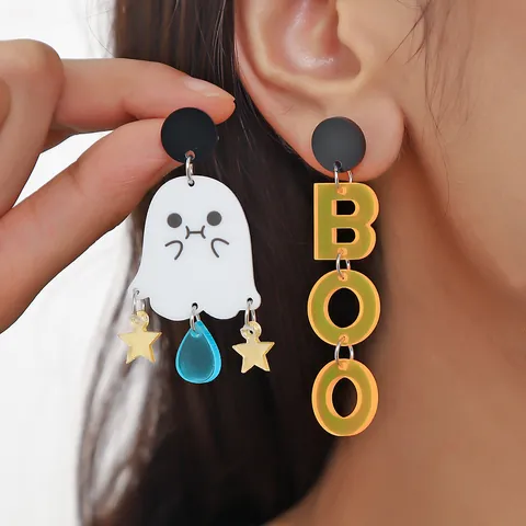 Acrylic Halloween Drop Earrings Asymmetric Ghost BOO Letter Earrings Funny Skull Heart Spider Web Bat Pattern Party Jewelry For Women