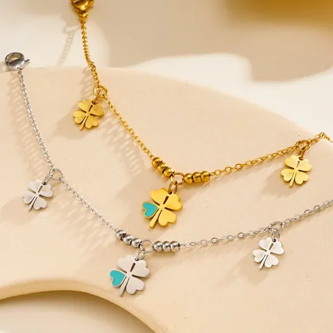 Mode Edelstahl Vierblättriges Kleeblatt Fußkettchen Mit Emaille-Anhänger Und Metallperlen Luxus Gold Silber Plattiert Fußschmuck Für Damen Täglich Dating Geschenk