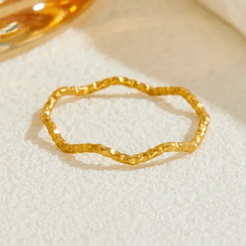 Minimalist Stainless Steel Wave Ring For Women Gold Plated Hammered Texture Irregular Band Fashion Finger Jewelry Gift