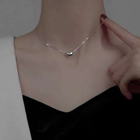 Collar con Colgante de Frijol de Acero de Titanio para Mujer Estilo Coreano Minimalista Cadena de Caja Joyería Elegante