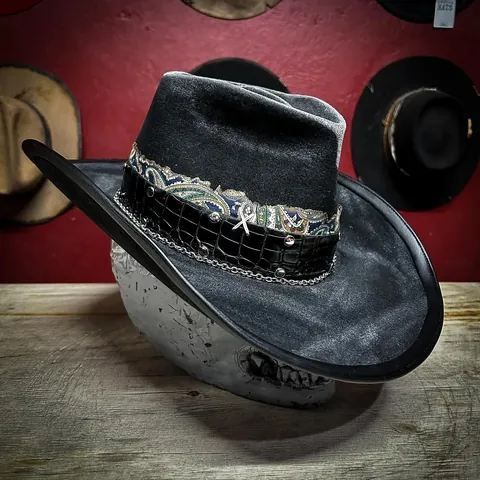 Vintage 100% Wollen Vilt Western Cowboyhoed Voor Heren Dames Brede Rand Punk Gothic Hoed Met Paisley Band Metalen Ketting Klinknagels