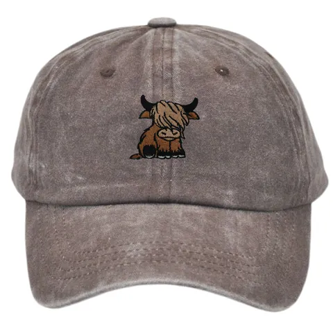 Highland Cow Embroidered Baseball Cap For Men Women Washed Cotton Vintage Adjustable Dad Hat Outdoor Sunshade Duck Tongue Cap