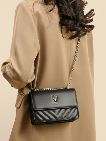 Women's Quilted Crossbody Bag PU Leather Small Square Bag With Metal Chain Deer Head Decor Fashion Shoulder Bag For Daily Use