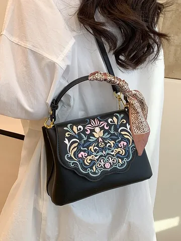 Vintage Bloemen Borduurwerk Dames Crossbodytas PU Leer Handtas Met Satijnen Sjaal Decor Elegante Etnische Stijl Schoudertas