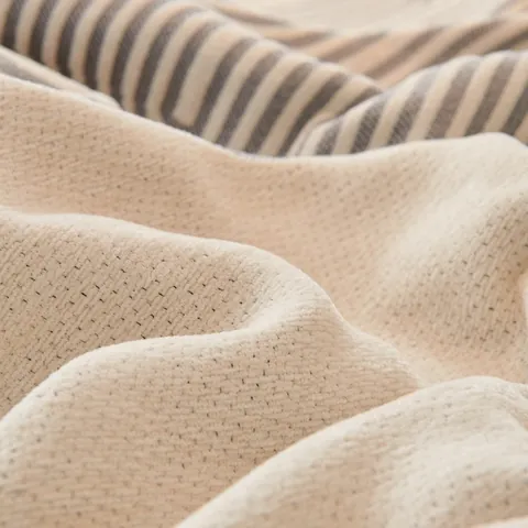 Chenille Sofa Cover Nordic Geometric Pattern Non-Slip Couch Protector Machine Washable Decorative Throw Blanket With Tassel Fringe