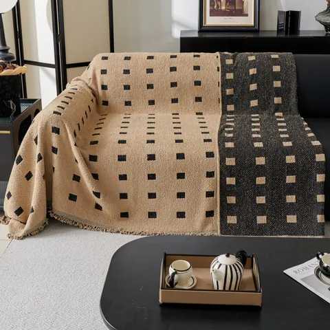 Nordic Minimalist Boucle Yarn Sofa Towel Geometric Grid Sofa Cover With Tassels Thick Plush Furniture Protector Throw Blanket