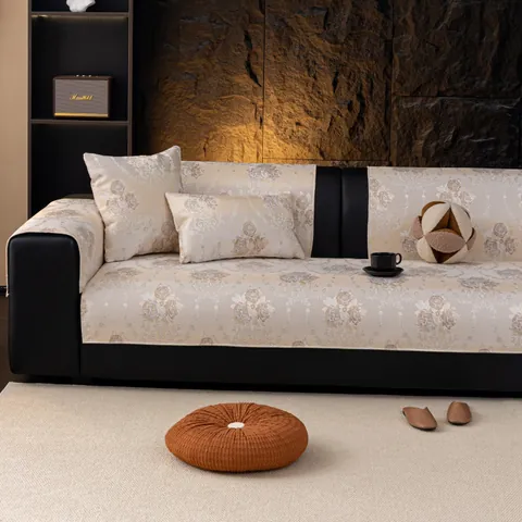 European Jacquard Sofa Cover Light Luxury Floral Pattern Anti-Slip Furniture Protector Four Seasons Universal Sofa Towel For Living Room