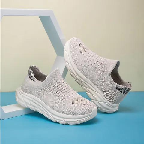 Kids Flyknit Sock Shoes Breathable Lightweight Slip-on Athletic Sneakers For Boys Girls Soft Sole Casual Sports Shoes