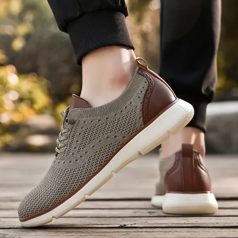 Baskets Décontractées pour Hommes Chaussures de Sport Respirantes en Maille Fly-knit pour la Marche Quotidienne Grande Taille Légères