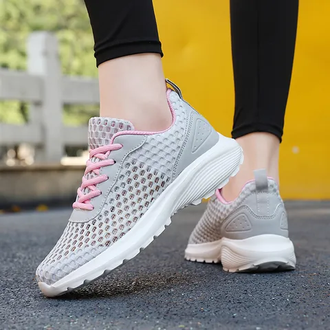 Dames Sneakers Ademend Mesh Lichtgewicht Dikke Zool Veterschoenen Casual Zomerschoenen Fashion Dad Shoes Flyknit Sport Hardloopschoenen